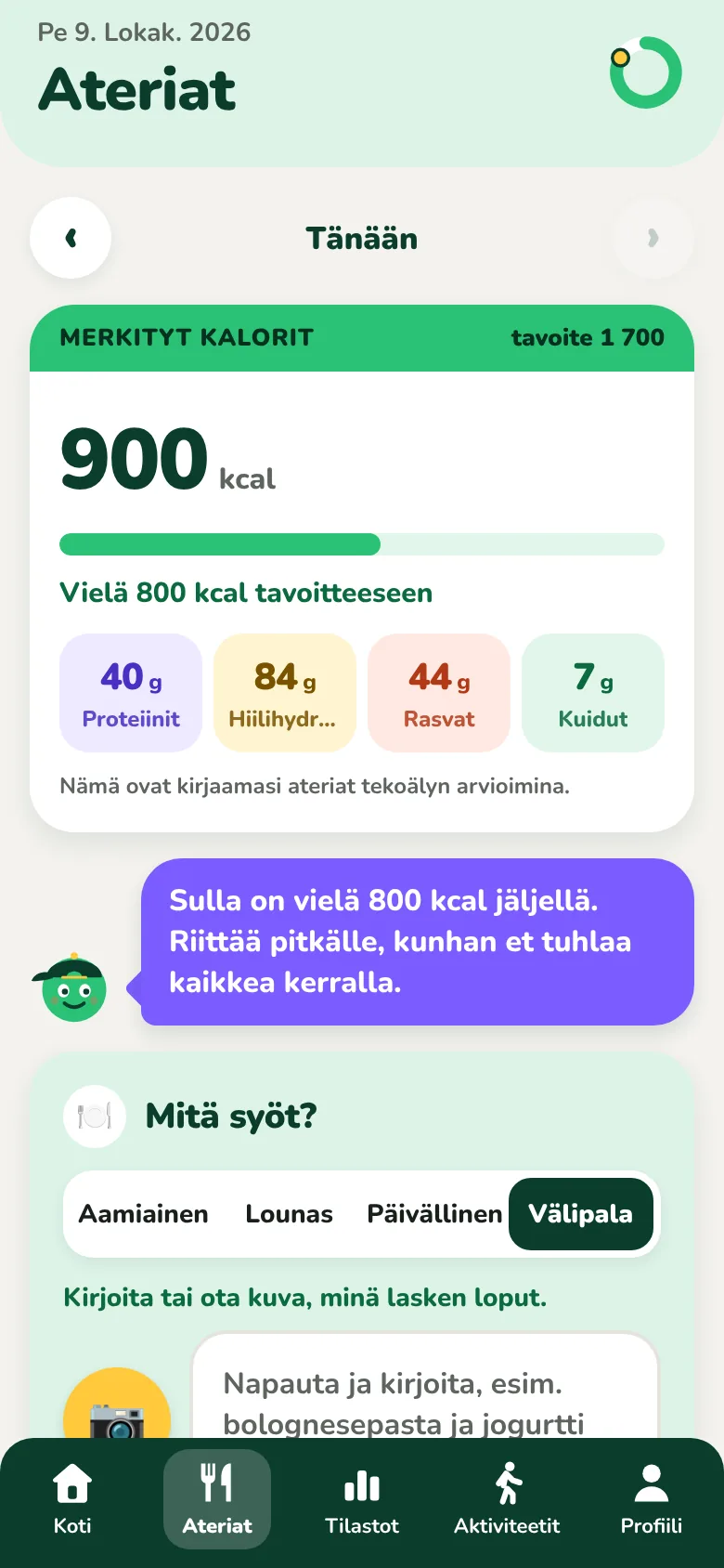 Kiloachin Ateriat-näkymä, jossa näkyvät kirjatut kalorit ja päivän ravintoaineet